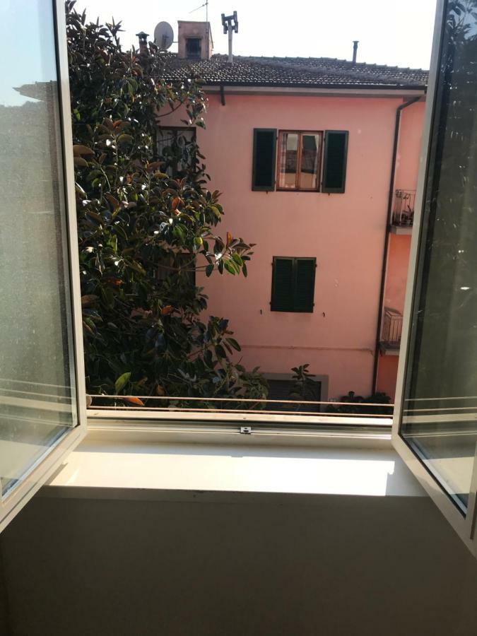 Appartamento La Casa Di Chiara Porto Azzurro Eksteriør billede